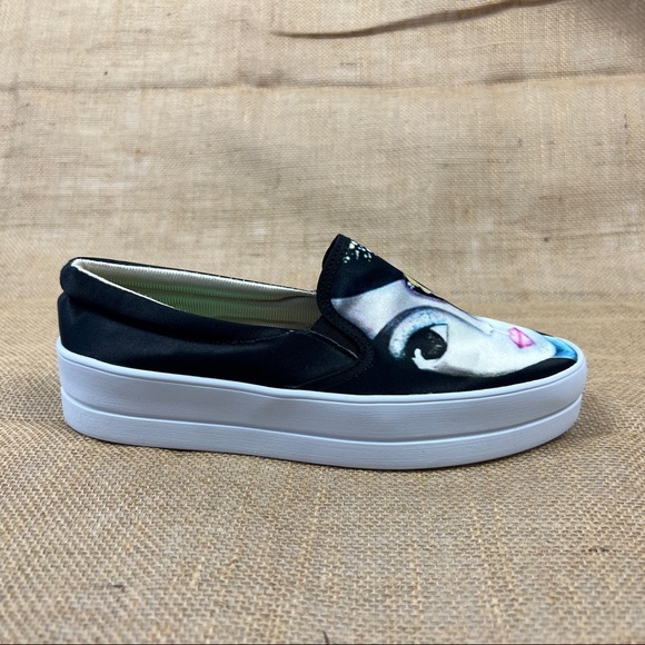 Platform Slip On Art Canvas Sneakers Size 8 - Picture 4 of 9
